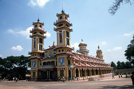 Cau Dai 007.jpg (51839 bytes)